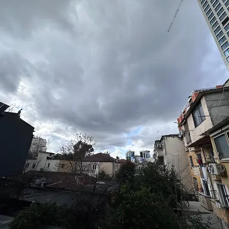 Travelexpress Pyramid Apartman *